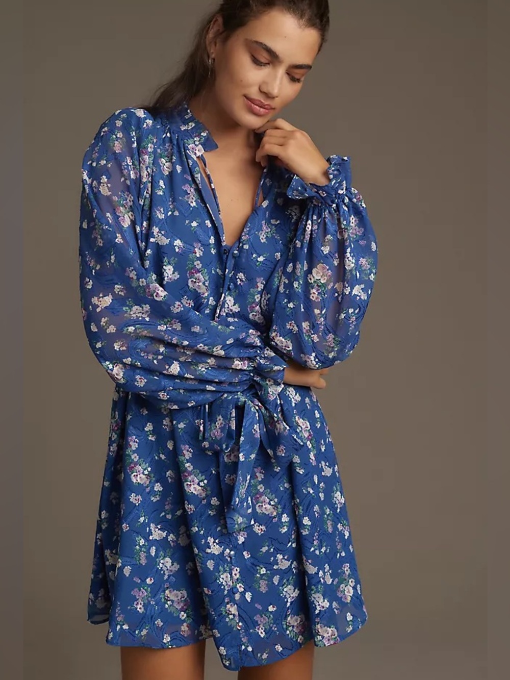 Anthropologie Endless Rose mini dress size Medium - runs large